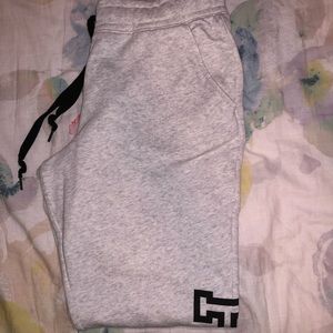 Victoria’s Secret Pink Skinny Joggers